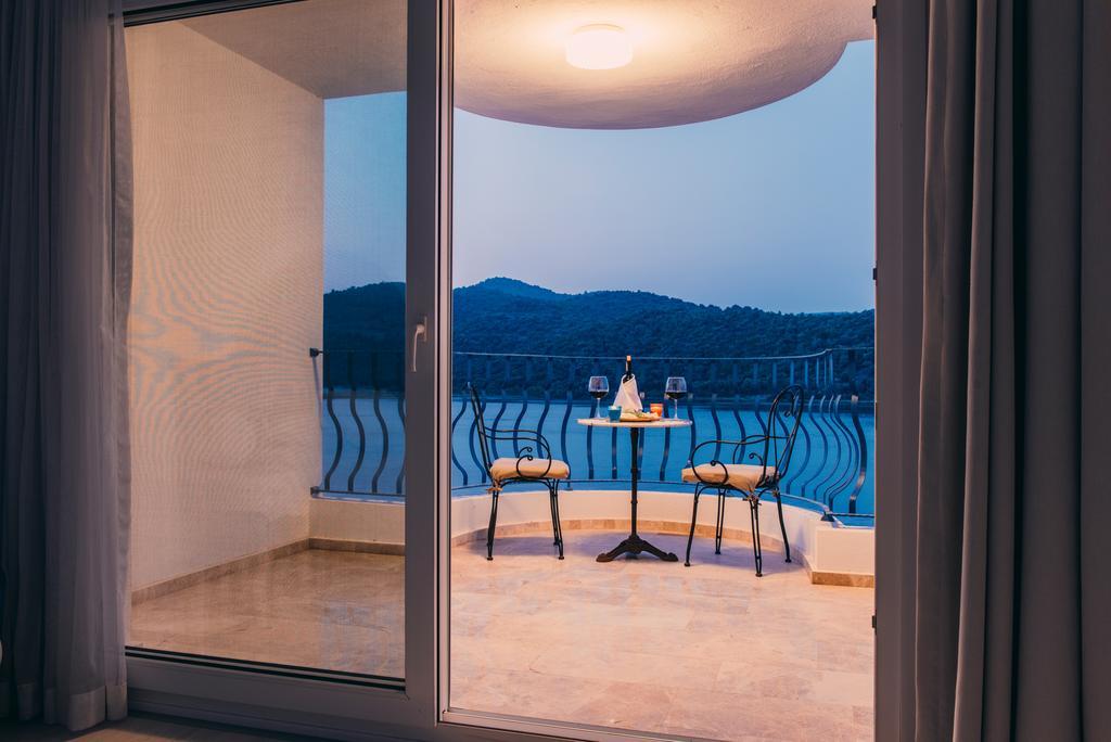 Yalicapkini Boutique Hotel Bogazici ภายนอก รูปภาพ